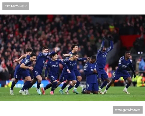 巴黎圣日耳曼:法甲顶级豪门的荣耀之路与星光闪耀的传奇球队 巴黎圣日耳曼:法甲顶级豪门的荣耀之路与星光闪耀的传奇球队